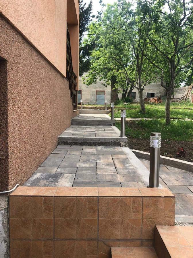 Apartment Majetic Gornji Vaganac Εξωτερικό φωτογραφία